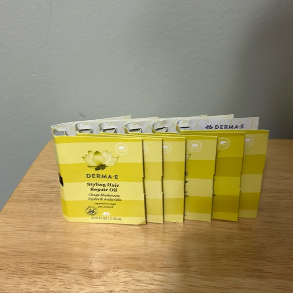 Derma E Bundle - Picture 4 of 4